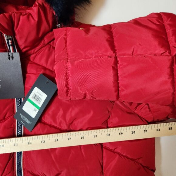 Tommy Hilfiger Hooded Puffer Jacket – Women’s Large – Crimson – Unworn - Picture 7 of 9